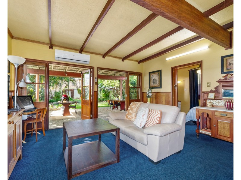 22 Oates Parade, Northgate QLD 4013