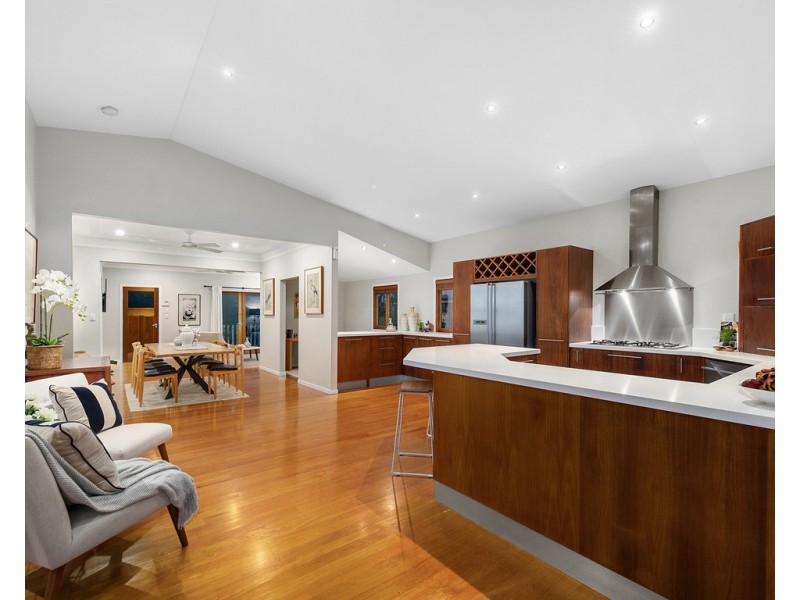 138 Rode Road, Wavell Heights QLD 4012