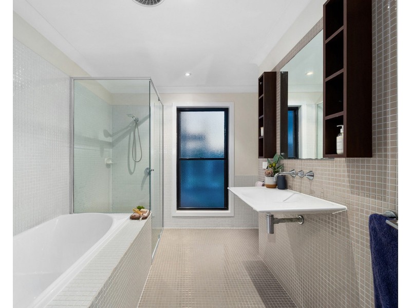 138 Rode Road, Wavell Heights QLD 4012