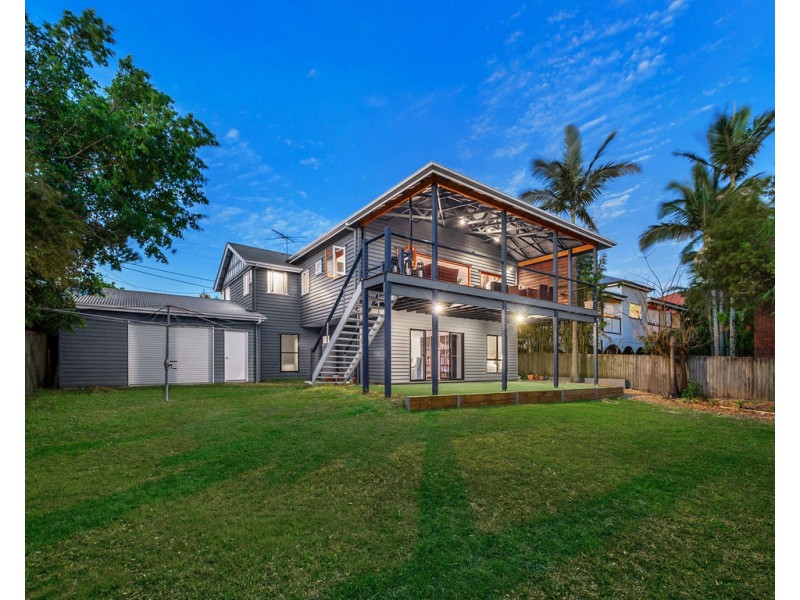 138 Rode Road, Wavell Heights QLD 4012