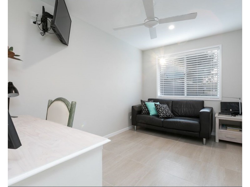 482 Oxley Avenue, Redcliffe QLD 4020
