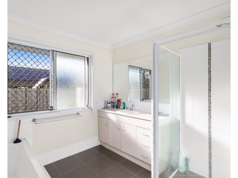 7 Buntine Avenue, Morayfield QLD 4506