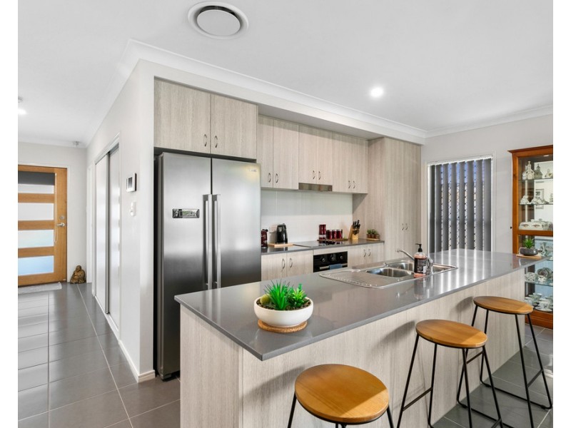 1/1 Lindeman Street, Burpengary QLD 4505