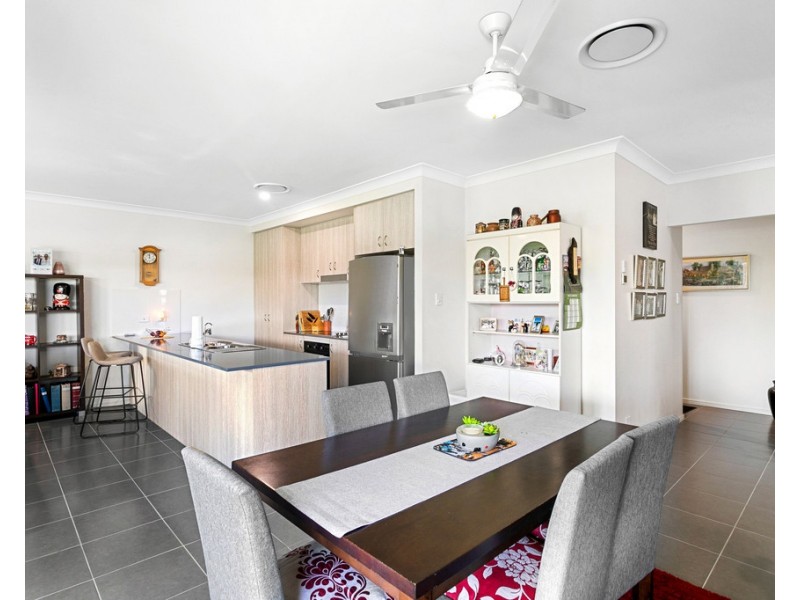 1/1 Lindeman Street, Burpengary QLD 4505