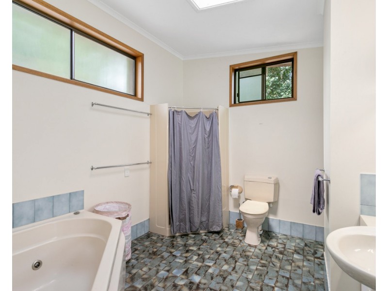 1 Ellwood Drive, Bellmere QLD 4510