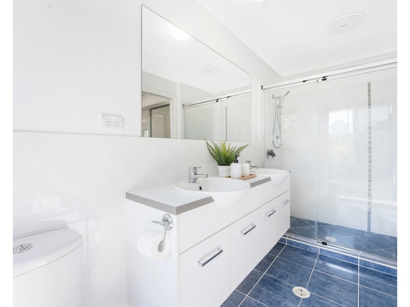 2 Wellington Road, Murrumba Downs QLD 4503