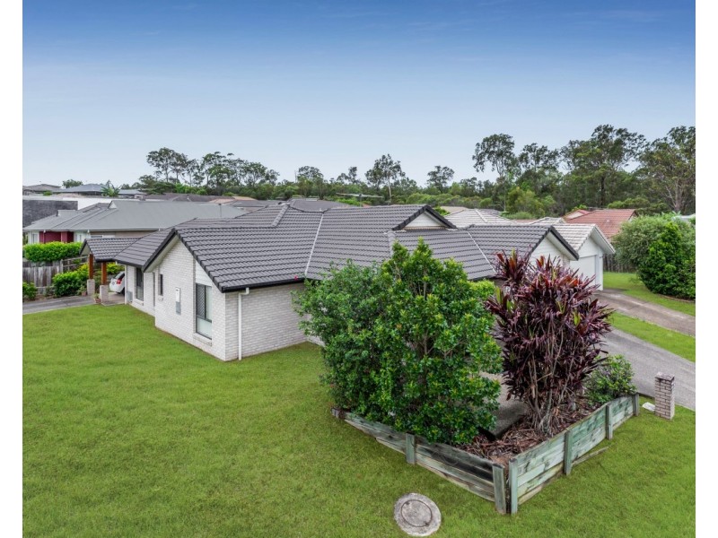 37 Holly Crescent, Griffin QLD 4503