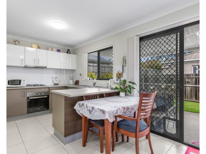 37 Holly Crescent, Griffin QLD 4503