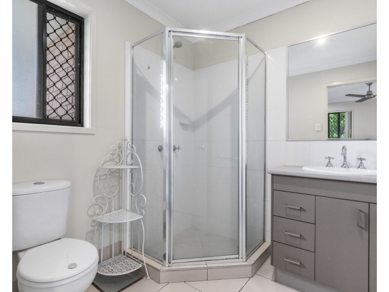 37 Holly Crescent, Griffin QLD 4503