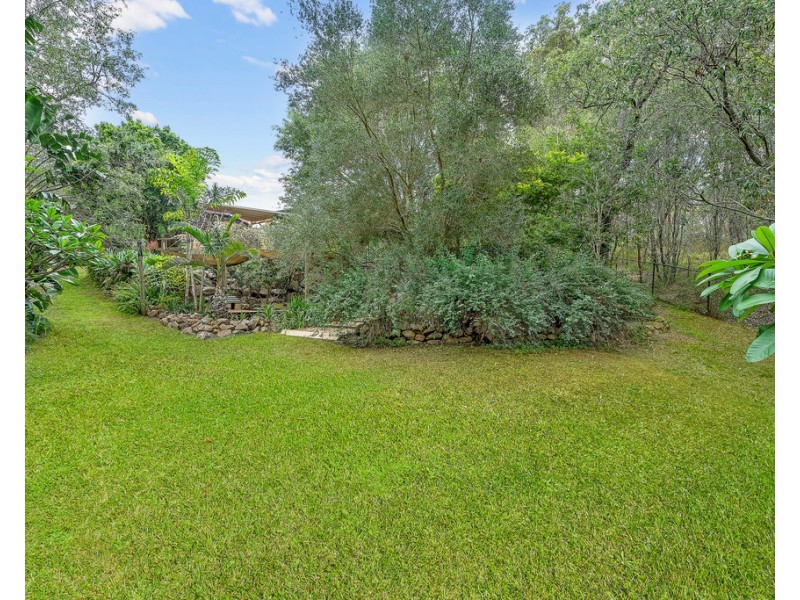 3 Ken Duncombe Drive, Cashmere QLD 4500