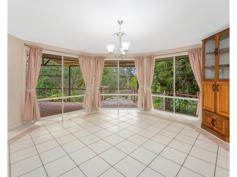 3 Ken Duncombe Drive, Cashmere QLD 4500