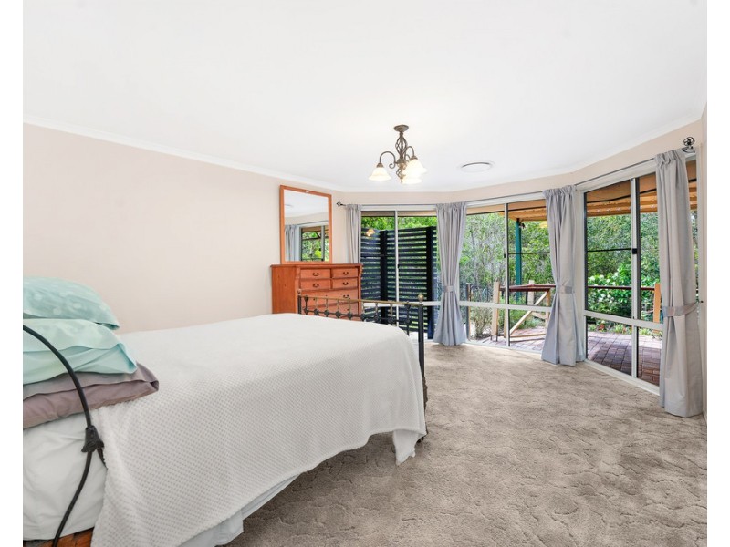 3 Ken Duncombe Drive, Cashmere QLD 4500