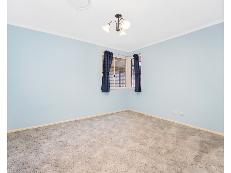 3 Ken Duncombe Drive, Cashmere QLD 4500