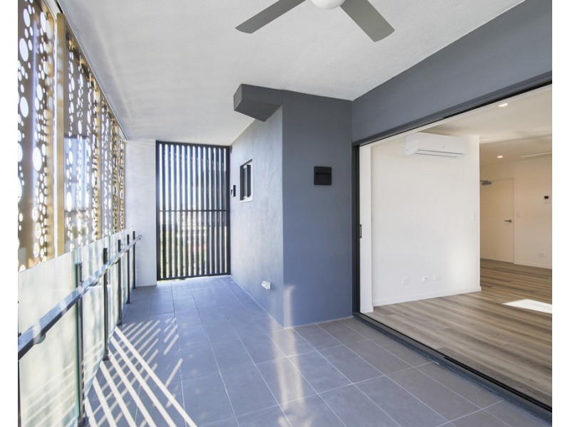 44 Latham Street, Chermside QLD 4032