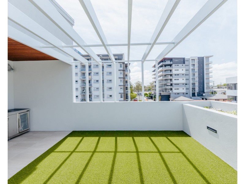 44 Latham Street, Chermside QLD 4032