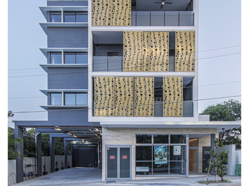 44 Latham Street, Chermside QLD 4032