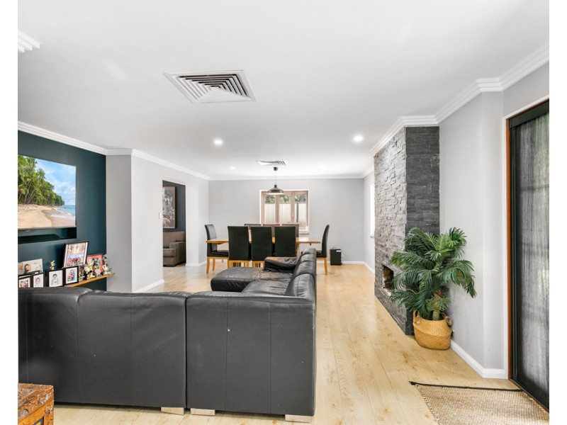 82 Donald Street, Woody Point QLD 4019