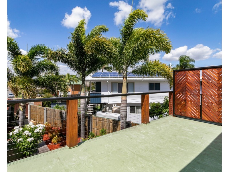 82 Donald Street, Woody Point QLD 4019