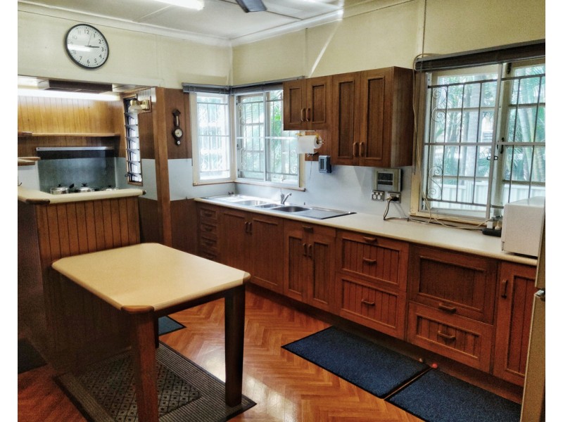 50, 52, 54 Ballantine st, Chermside QLD 4032