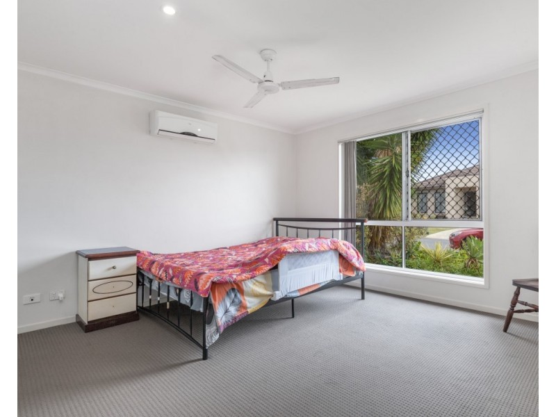 24 Hume Circuit, Warner QLD 4500