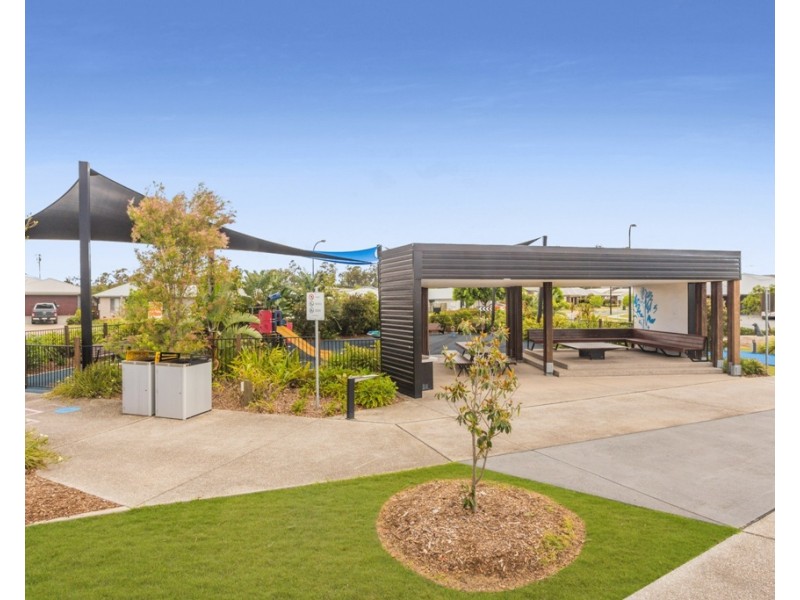 24 Hume Circuit, Warner QLD 4500
