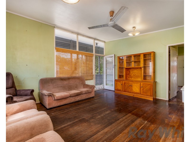 23 Mirragin Street, Chermside West QLD 4032