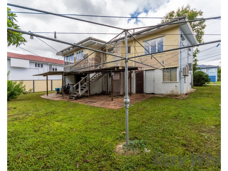 23 Mirragin Street, Chermside West QLD 4032
