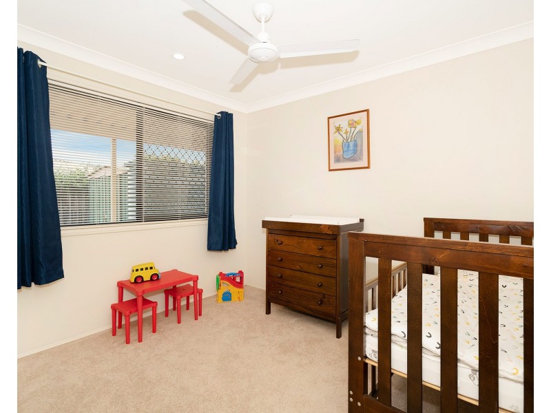 49 Hilltop Place, Banyo QLD 4014