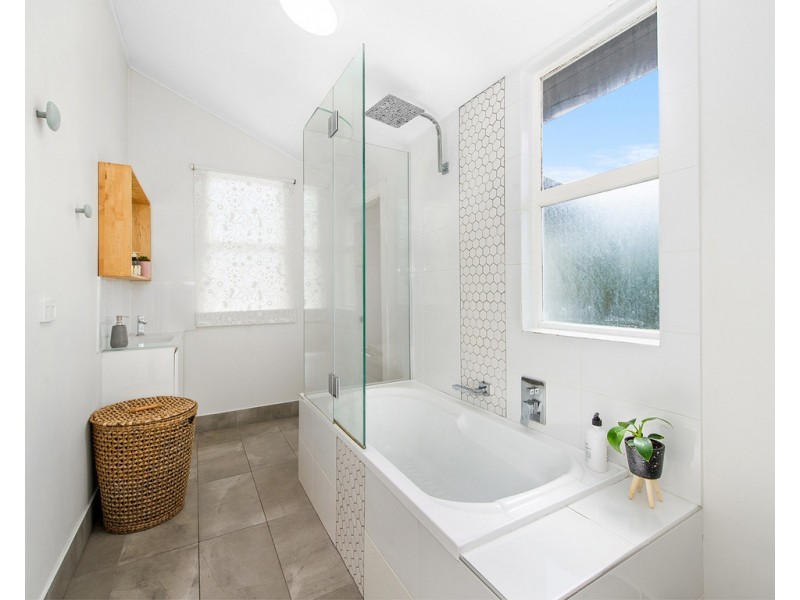 39 Acacia Avenue, Northgate QLD 4013