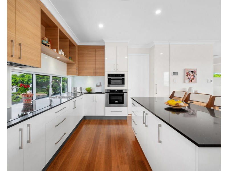 1 Cook Street, Northgate QLD 4013