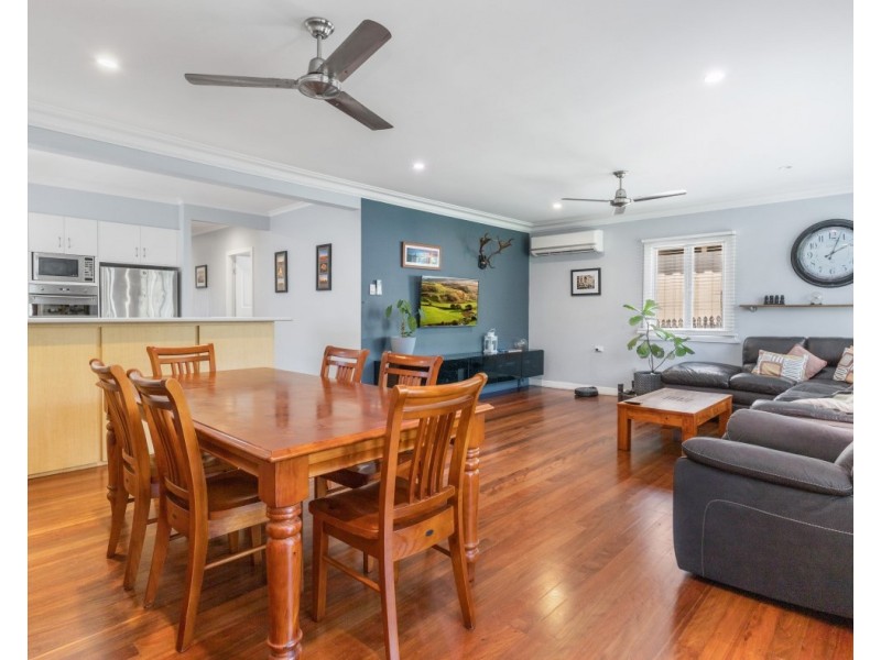 14 Ellerdale Street, Aspley QLD 4034