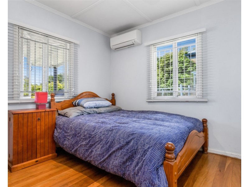 14 Ellerdale Street, Aspley QLD 4034