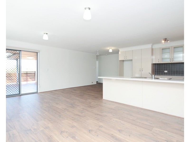 8 Sharon Court, Albany Creek QLD 4035