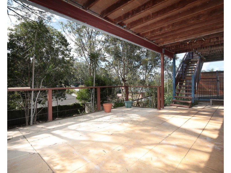 8 Sharon Court, Albany Creek QLD 4035