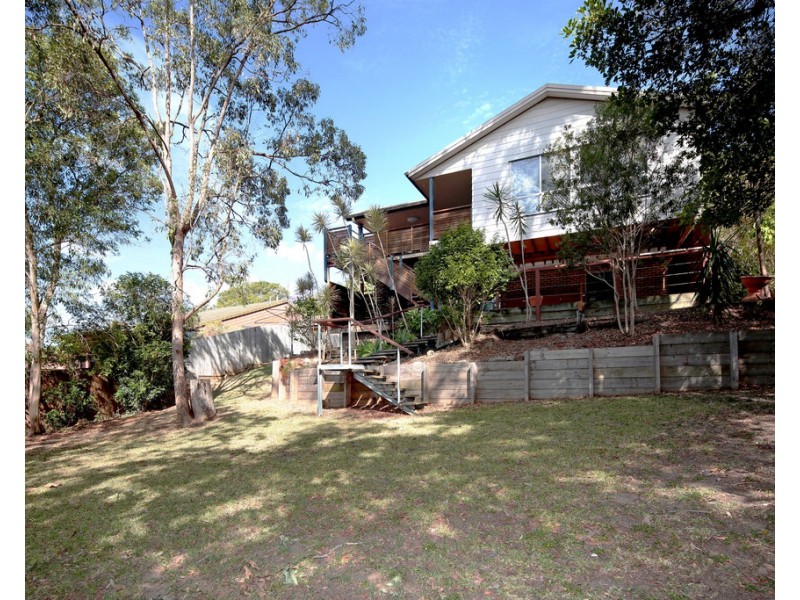 8 Sharon Court, Albany Creek QLD 4035