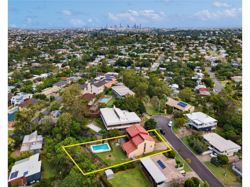 14 Florentine Street, Chermside West QLD 4032