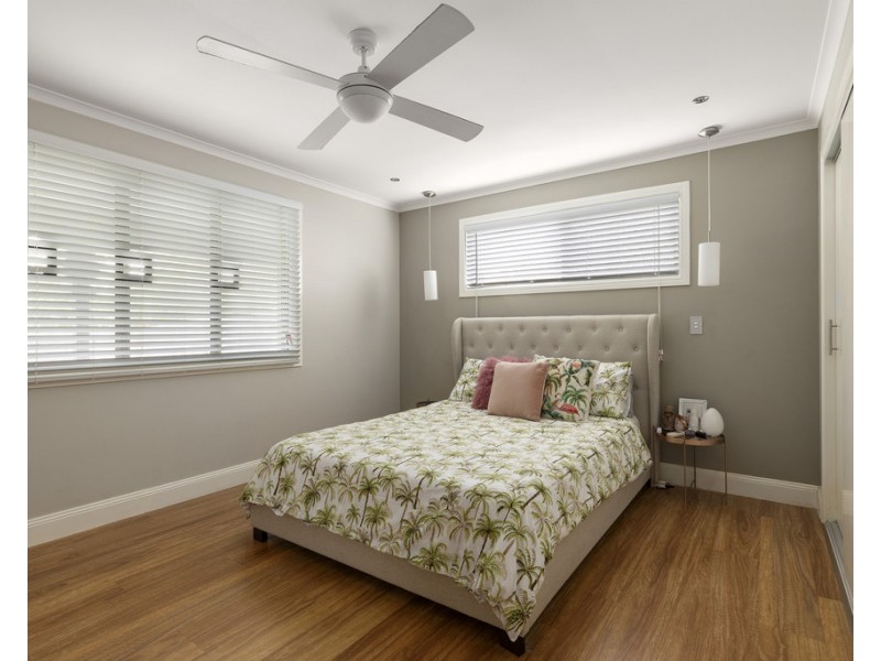 28 Old Northern Road, Albany Creek QLD 4035