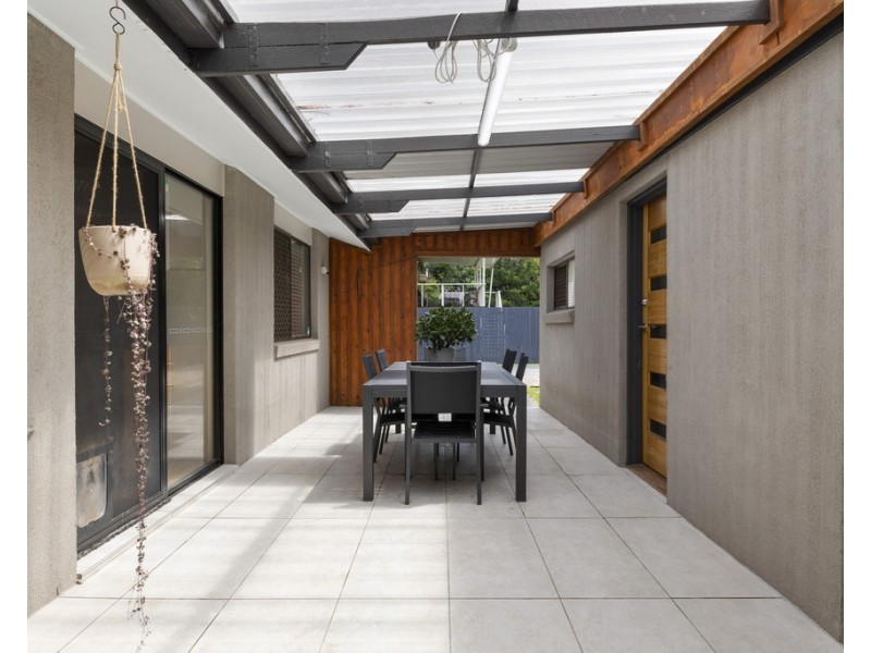 28 Old Northern Road, Albany Creek QLD 4035