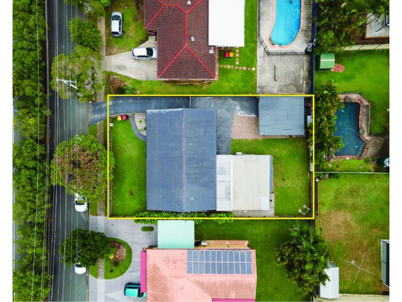 28 Old Northern Road, Albany Creek QLD 4035