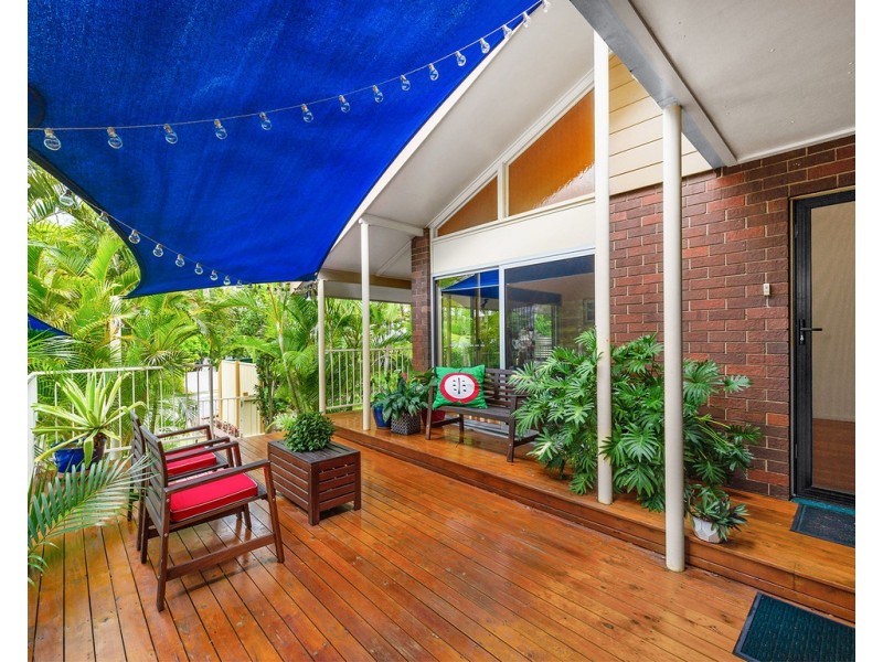 284 Edinburgh Castle Road, Wavell Heights QLD 4012