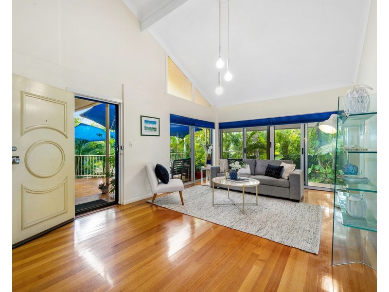 284 Edinburgh Castle Road, Wavell Heights QLD 4012