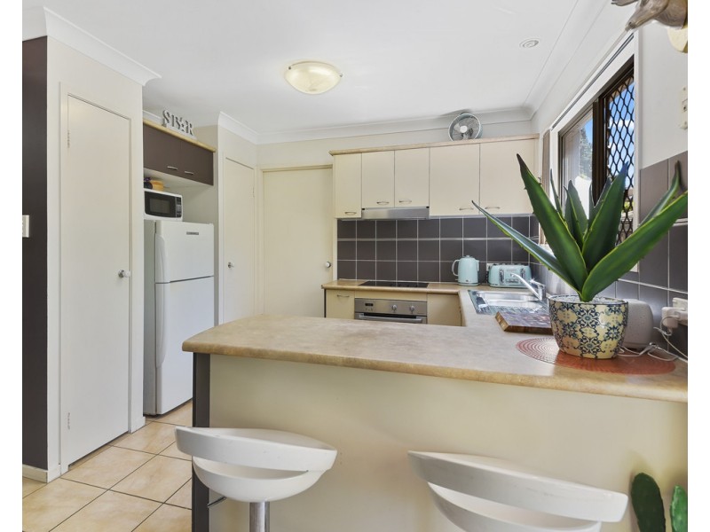 16/6 Myrtle Crescent, Bridgeman Downs QLD 4035
