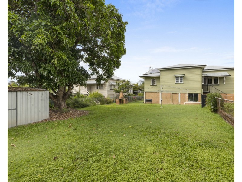 153 Days Road, Grange QLD 4051