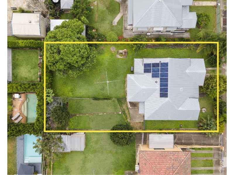153 Days Road, Grange QLD 4051
