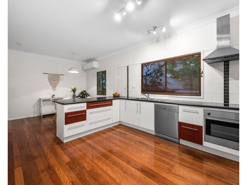 6 George Street, Virginia QLD 4014