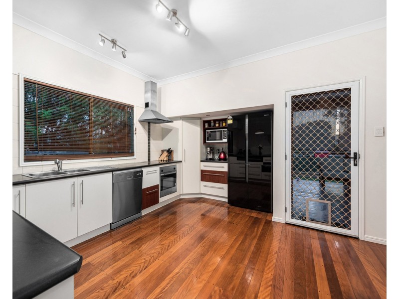 6 George Street, Virginia QLD 4014