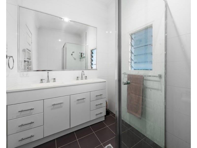 6 George Street, Virginia QLD 4014