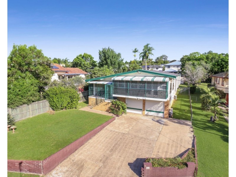 64 Dundalli Street, Chermside West QLD 4032