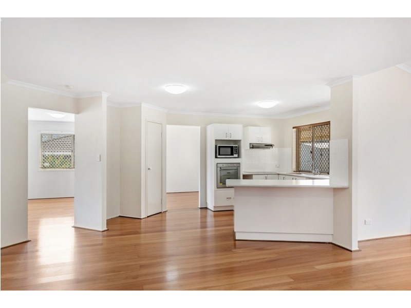 84 Bangalow Street, Bridgeman Downs QLD 4035