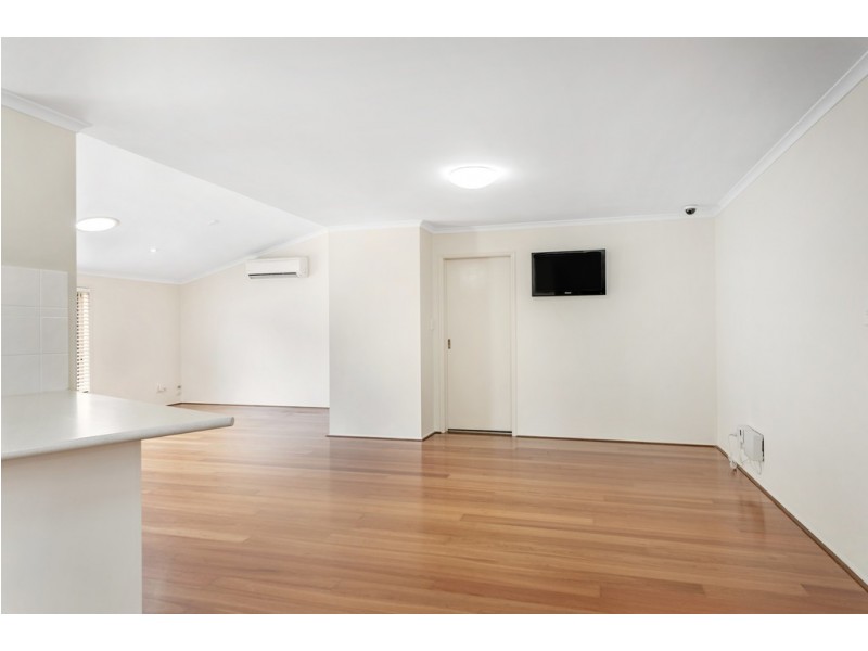 84 Bangalow Street, Bridgeman Downs QLD 4035